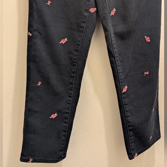 PacSun Rose Embroidered Black High Rise Mom Jeans Straight Ankle Length- 24 - Picture 8 of 13